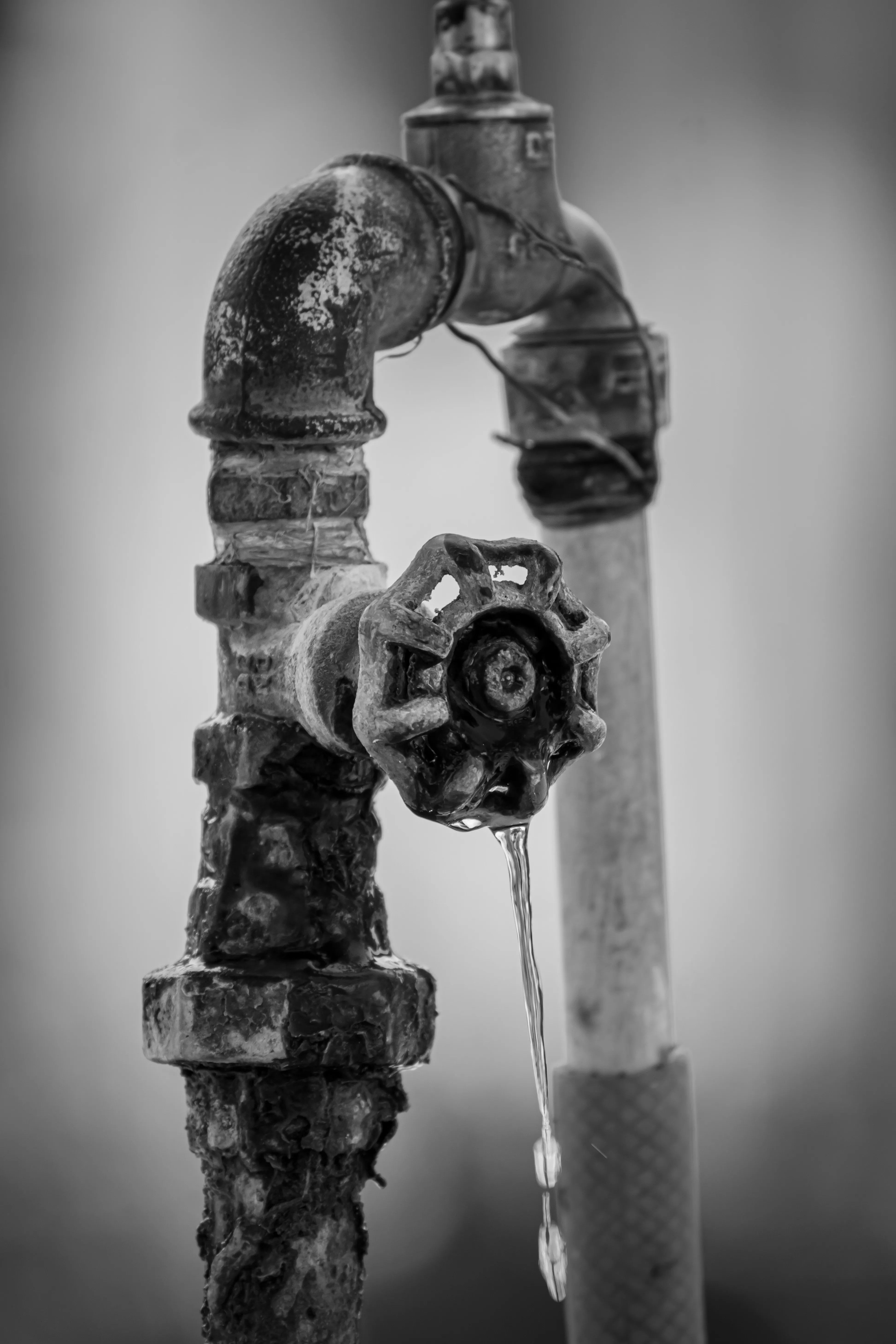 Active residential waterline leak failure